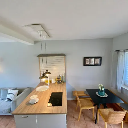דירה Apartmenthaus Luett *